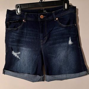 1822 Distressed Denim Shorts